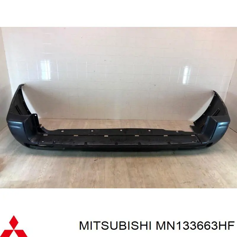 MN133663HF Mitsubishi Буфер (бампер) задній