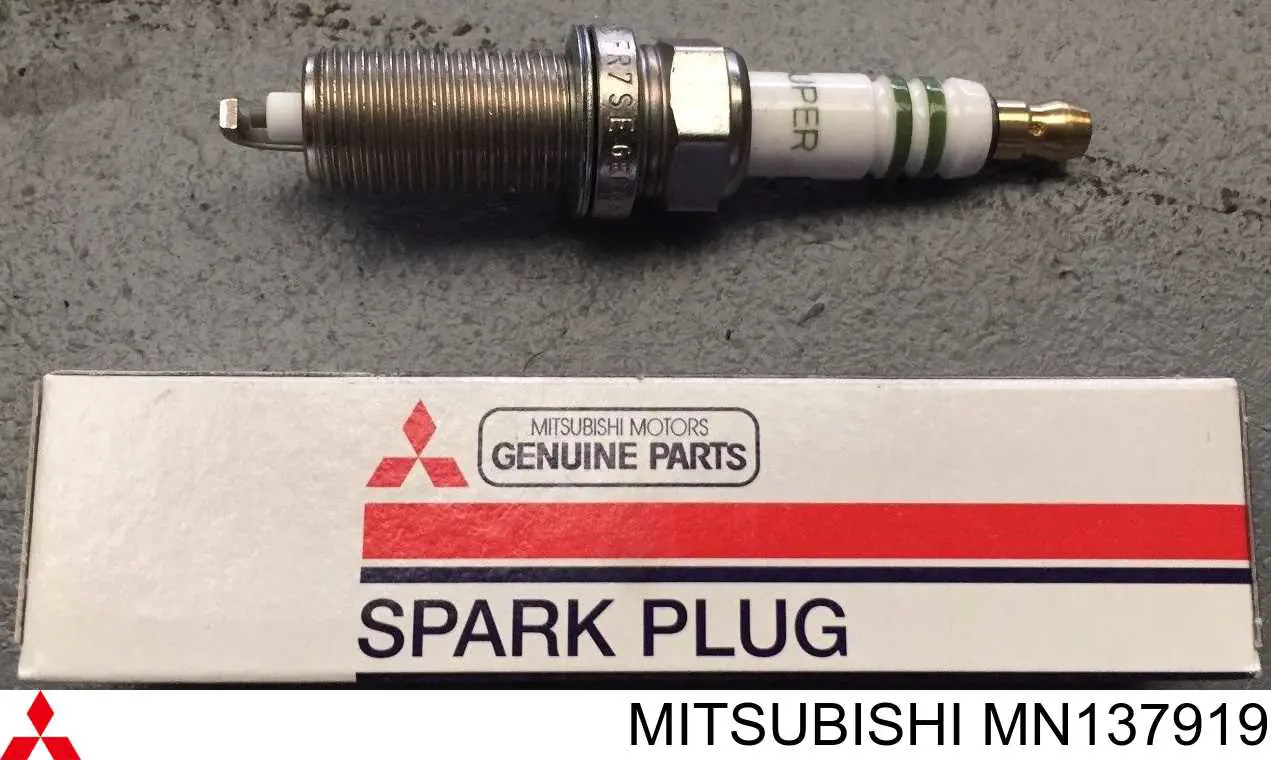 Купити MN137919 Mitsubishi Свічка запалювання