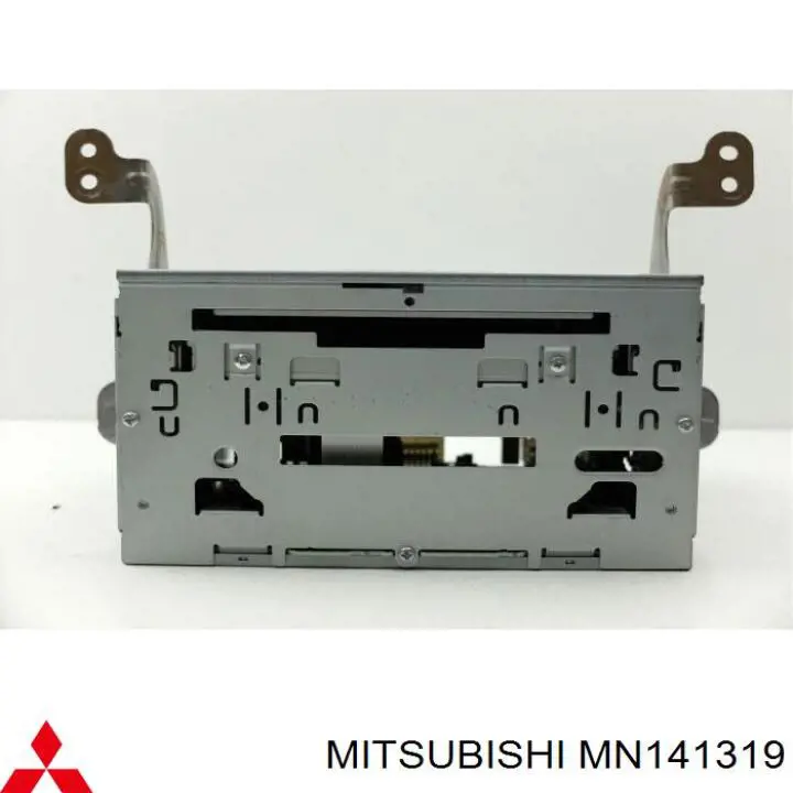 MN141319 Mitsubishi магнітола (радіо am/fm)