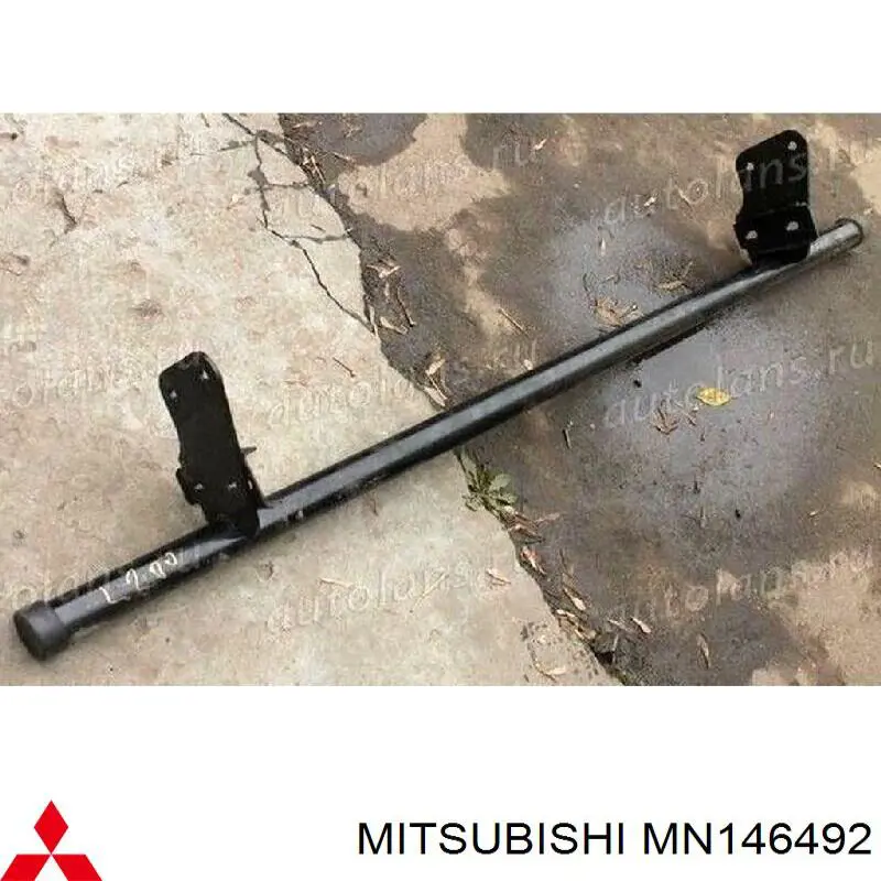 MN146492 Mitsubishi Захист заднього бампера