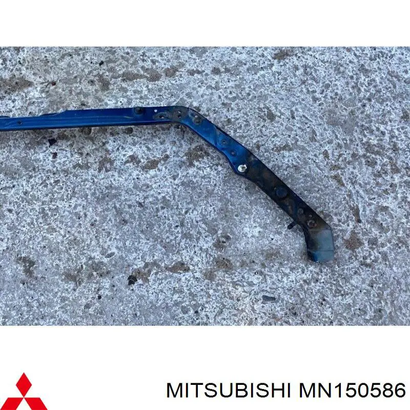 Рамка радіатора верхня Mitsubishi MN150586 ціна, від 70.30 USD