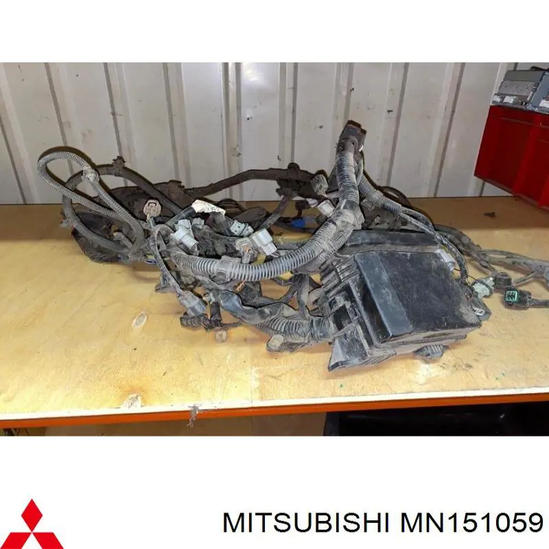 Джгут проводів моторного відсіку Mitsubishi MN151059 ціна, від 32.45 USD