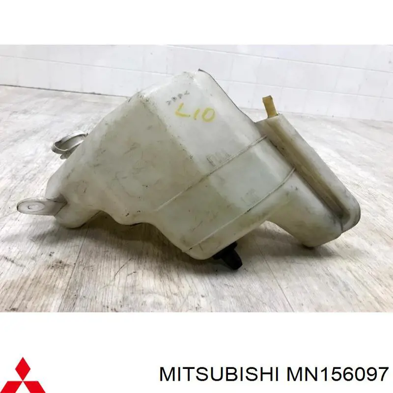 MN156097 Mitsubishi бачок системи охолодження, розширювальний