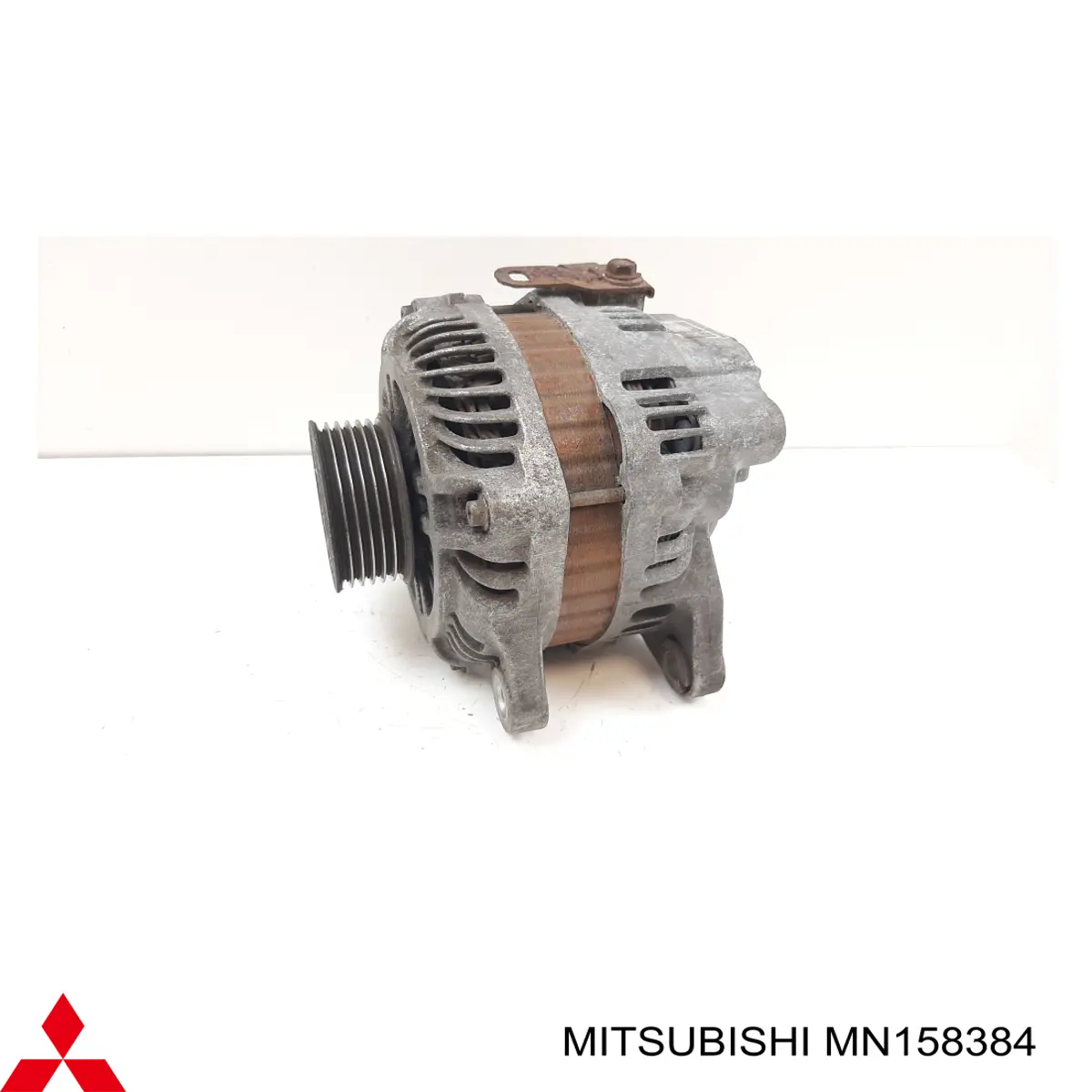 MN158384 Mitsubishi Авто генератор