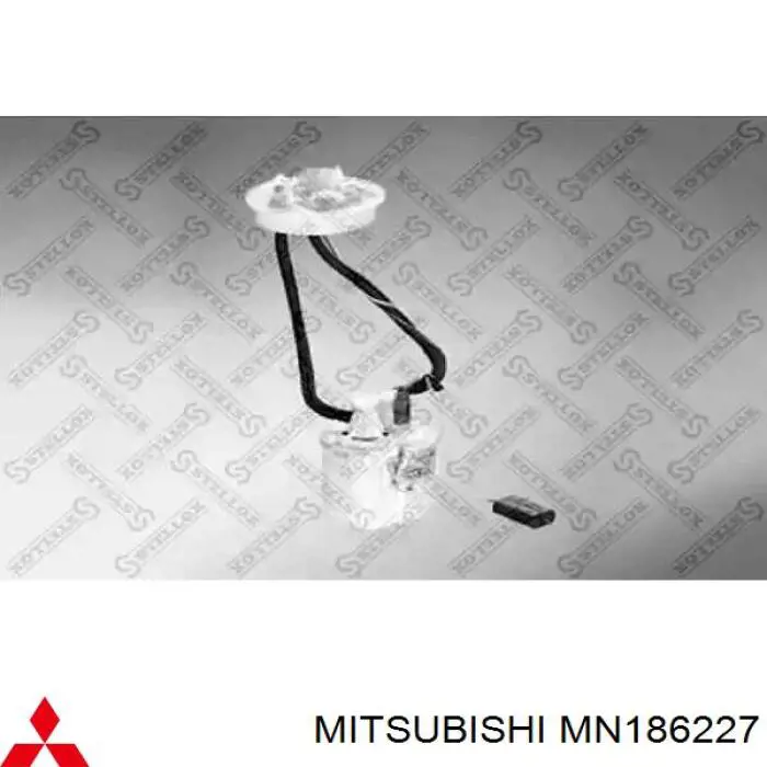 Паливний насос Magneti Marelli 313011313244