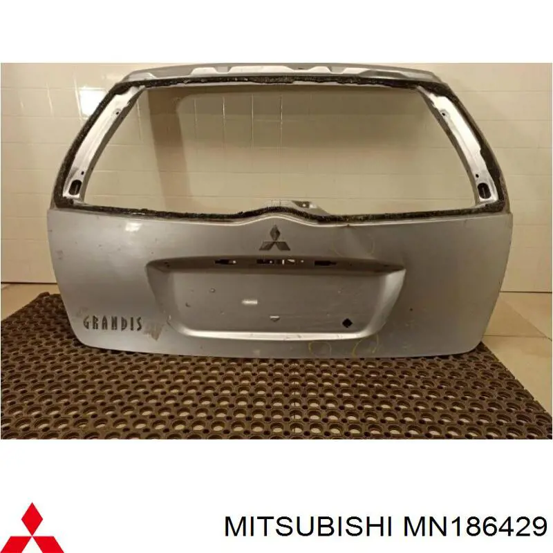 MN186429 Mitsubishi двері задні, багажні (3-і/(5-і) (ляда))
