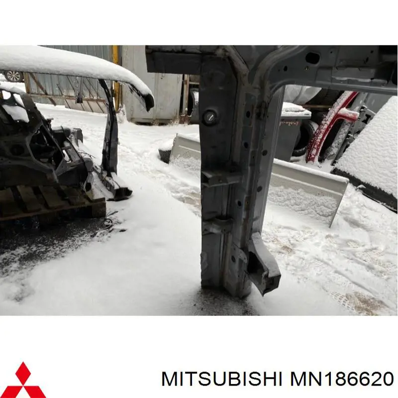 Поріг зовнішній правий Mitsubishi MN186620 ціна, від 87.40 USD