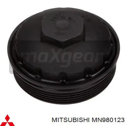 MN980123 Mitsubishi кришка масляного фільтра