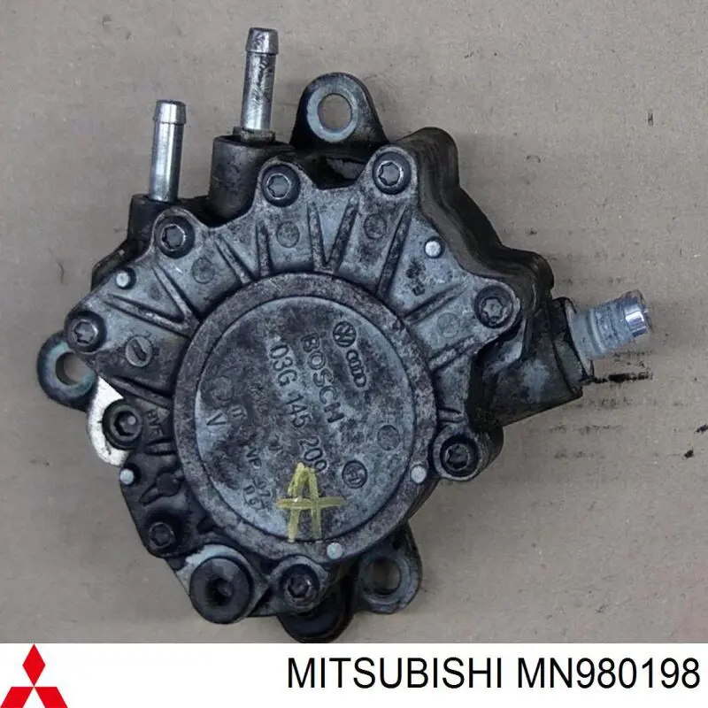 Насос вакуумний Mitsubishi MN980198 ціна, від 58.68 USD