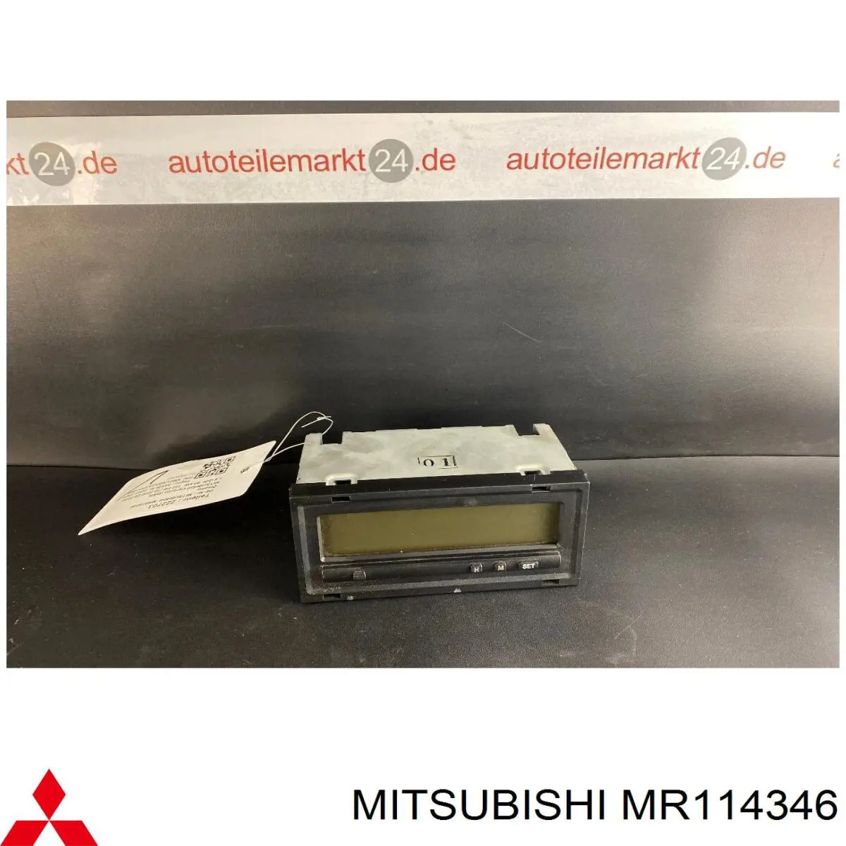 Годинники в салон, на панелі Mitsubishi MR114346 ціна, від 4.15 USD