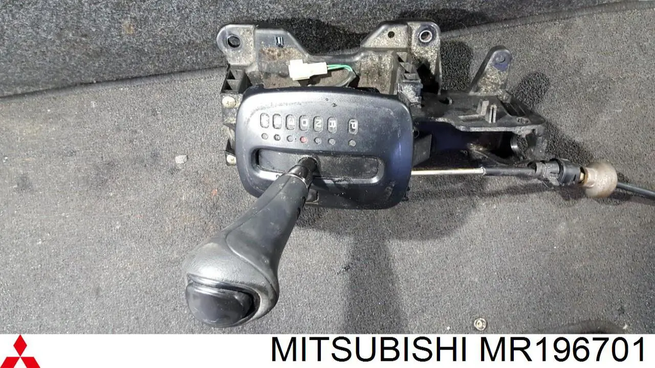 MR196701 Mitsubishi 