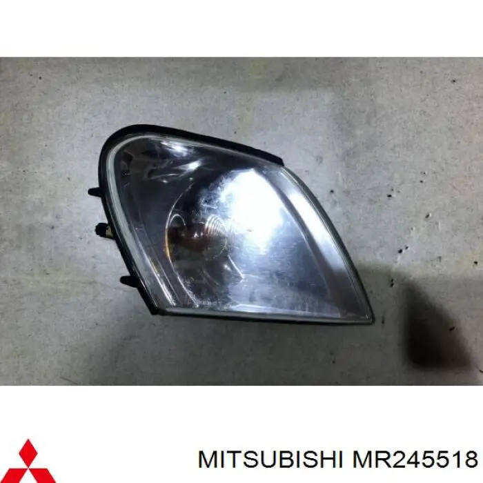 Купити MR245518 Mitsubishi Вказівник повороту правий