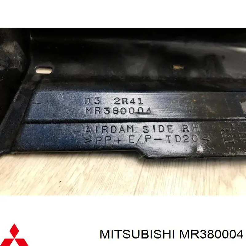 MR380004 Mitsubishi 