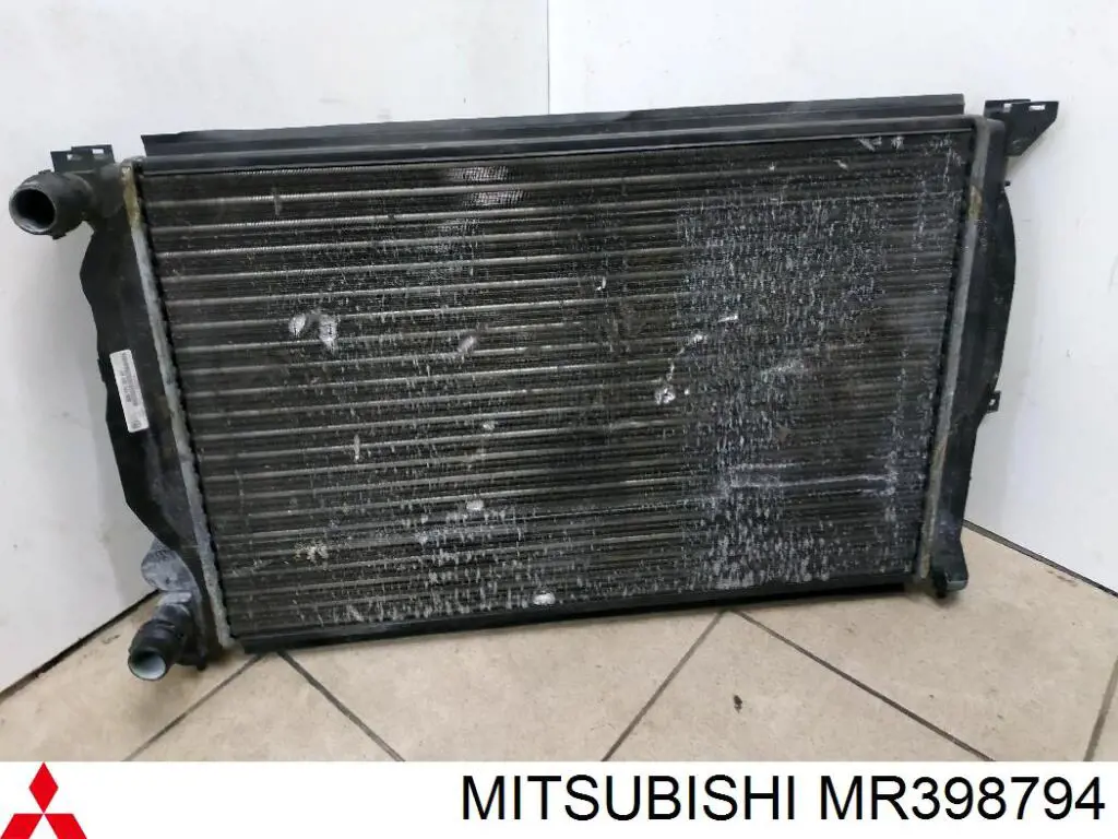  Радіатор кондиціонера Mitsubishi Colt 5