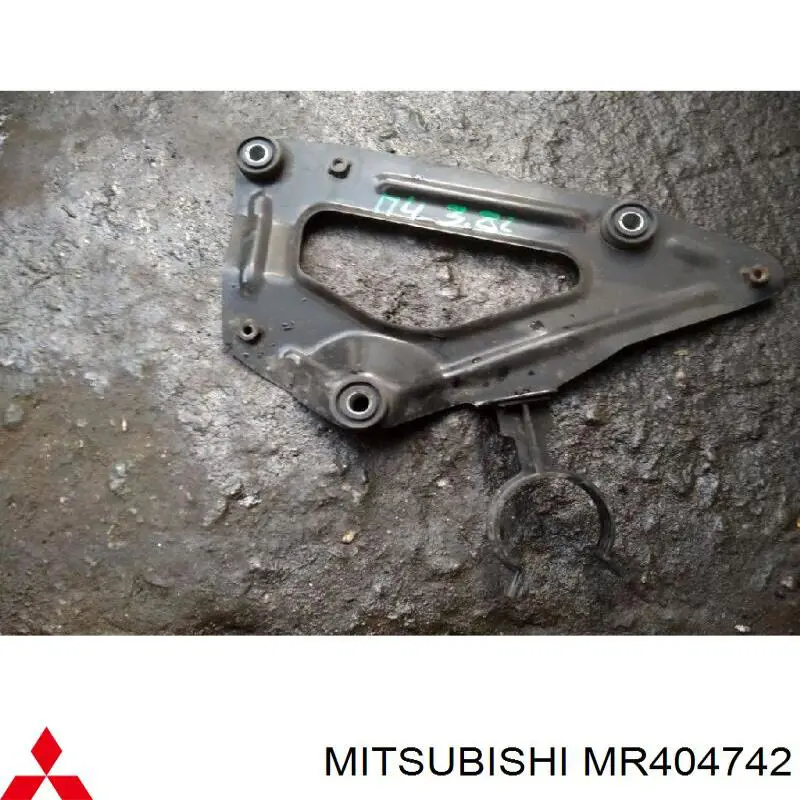 MR404742 Mitsubishi 
