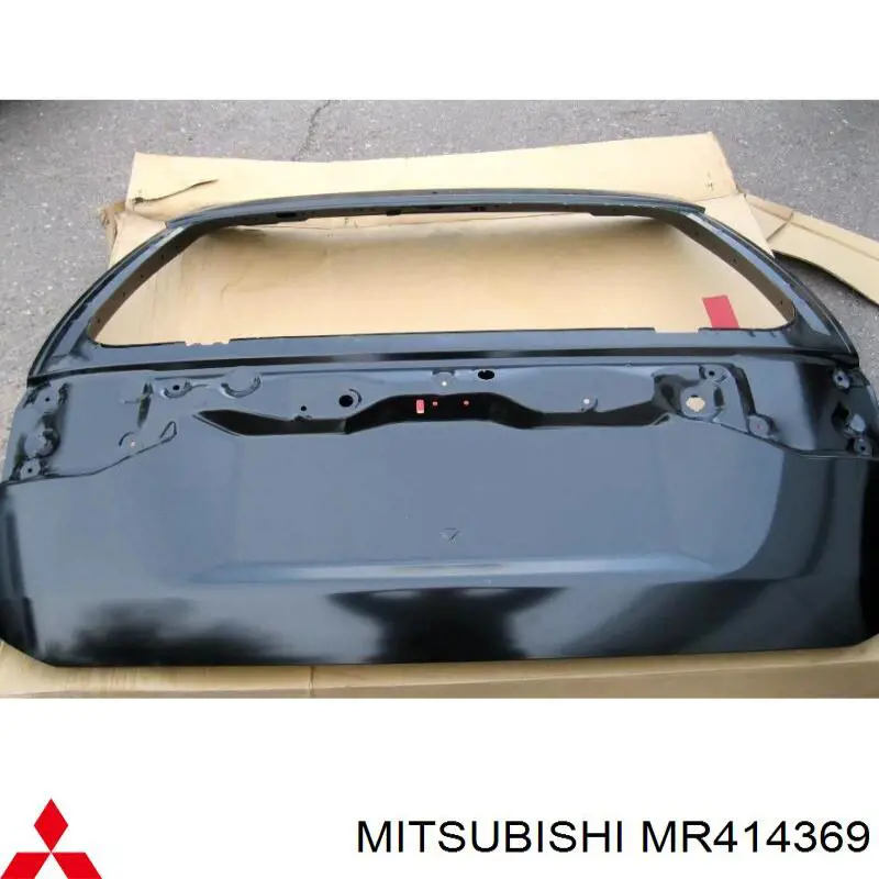 MR414369 Mitsubishi Треті двері