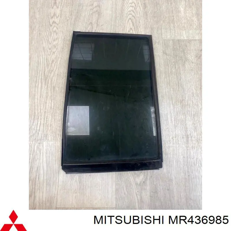 Скло-кватирка двері, задній, лівою Mitsubishi 5740A191 ціна, від 11.40 USD