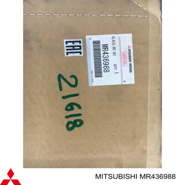 Задня кватирка права Mitsubishi MR436988 ціна, від 14.11 USD