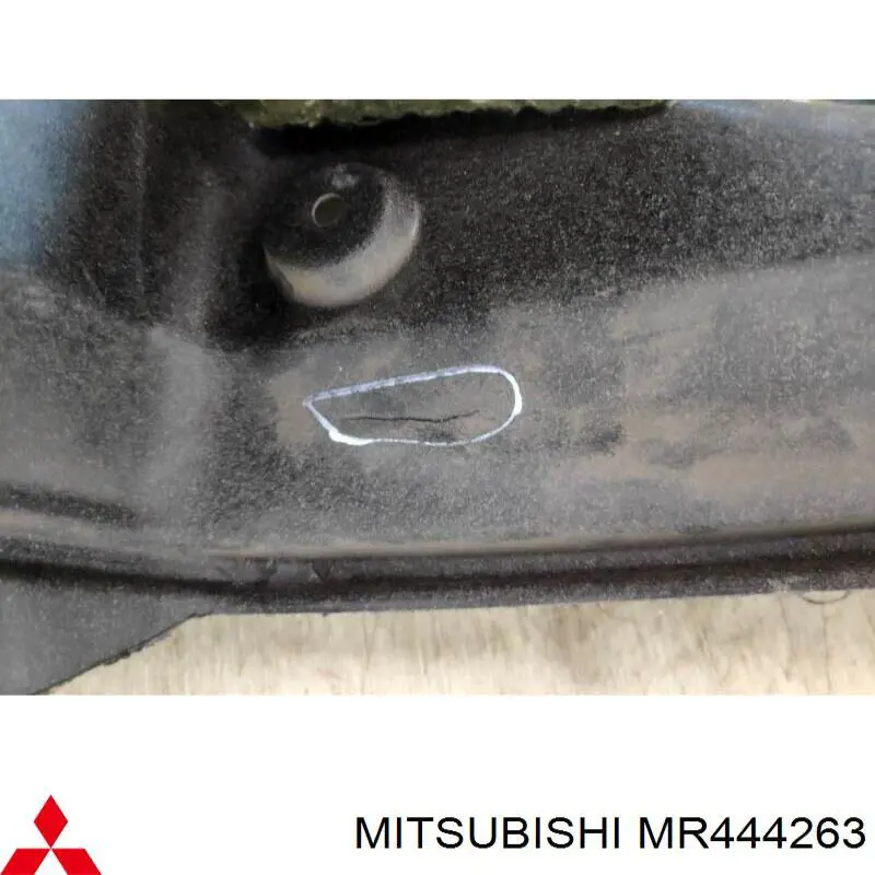 Облицювання багажного відсіку, ліве Mitsubishi MR444263 ціна, від 28.12 USD