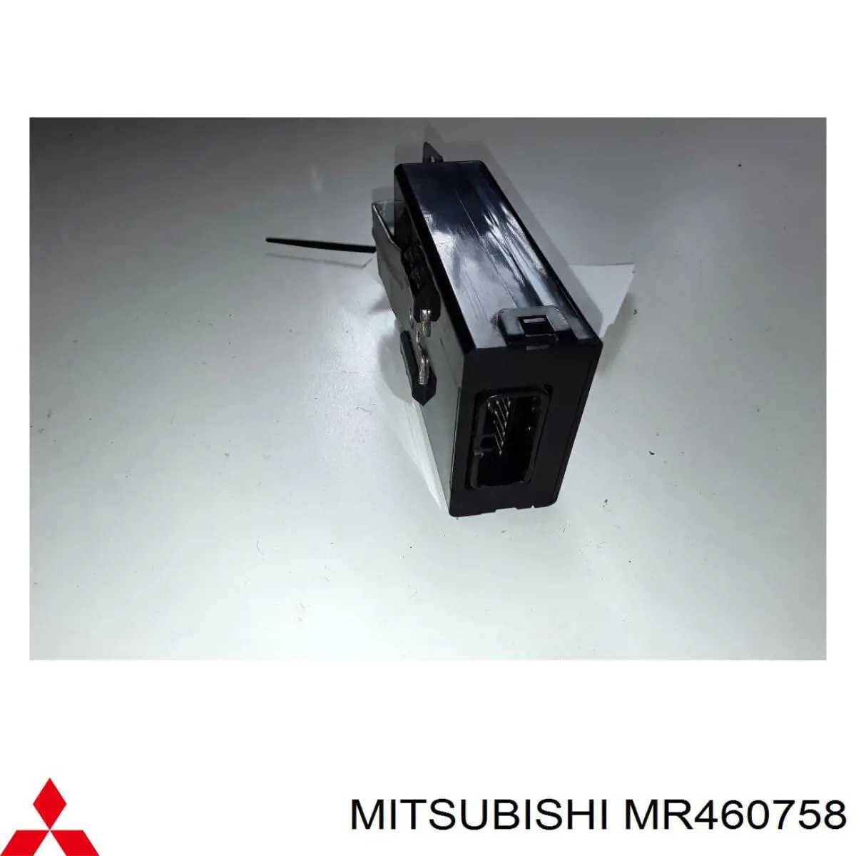 MR460758 Mitsubishi 