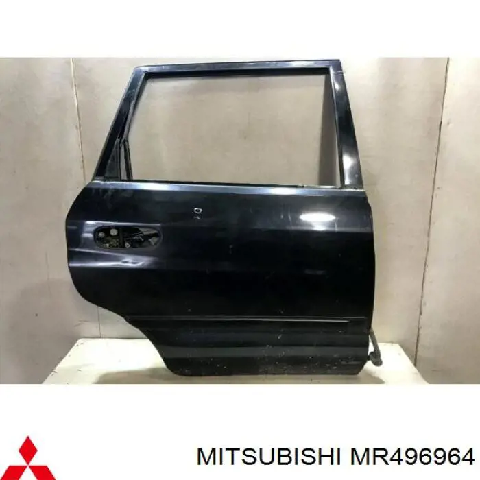 MR496964 Mitsubishi двері задні, праві