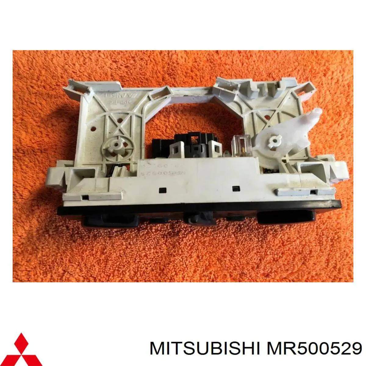 Купити MR500529 Mitsubishi Блок управління пічкою