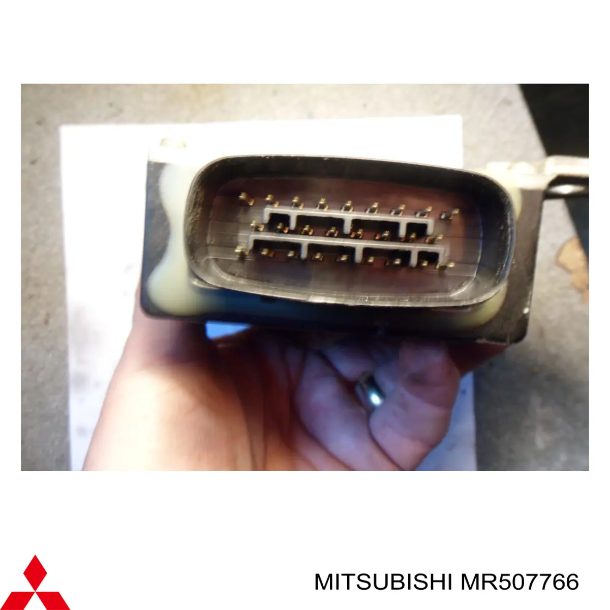 Купити MR507766 Mitsubishi 