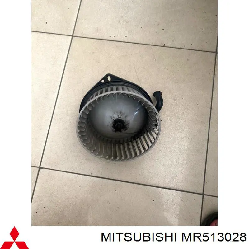 Корпус печі в зборі Mitsubishi MR513028 ціна, від 22.32 USD