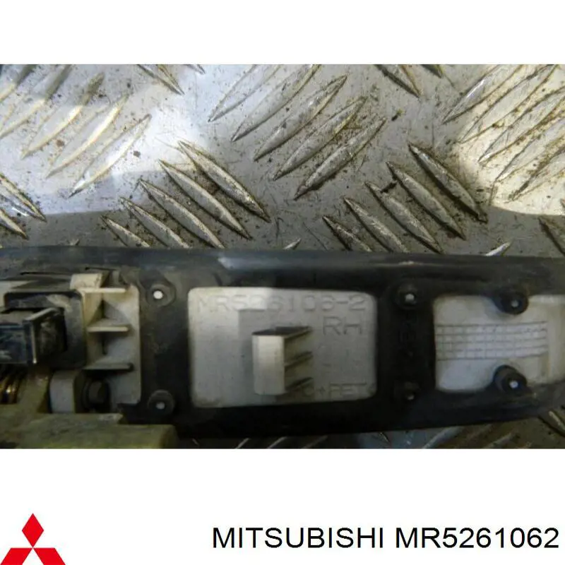 MR5261062 Mitsubishi 
