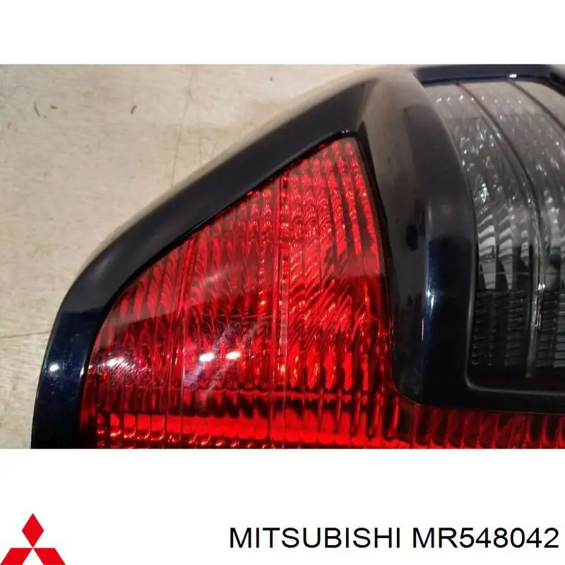 Задні ліхтарі Mitsubishi MN117118 ціна, від 22.03 USD