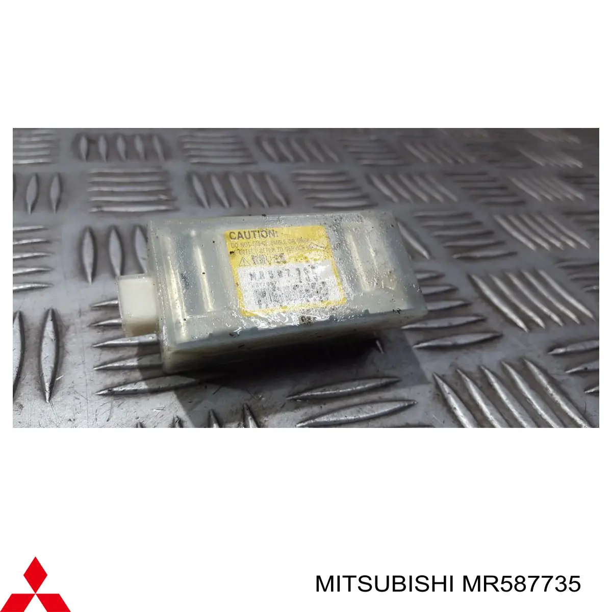 Купити MR587735 Mitsubishi Датчик AIRBAG передній
