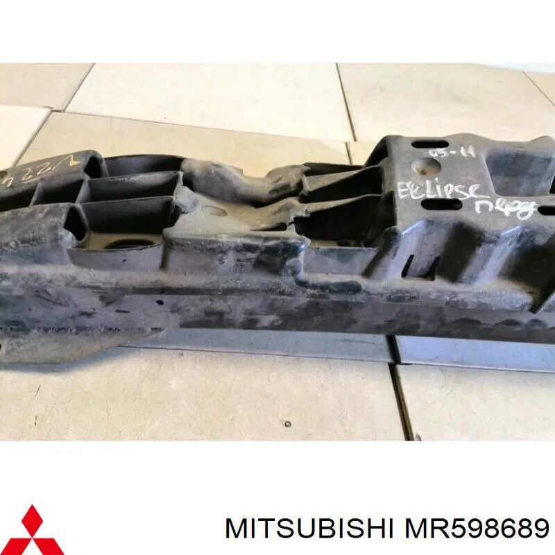 Купити MR598689 Mitsubishi Абсорбер (наповнювач) бампера переднього