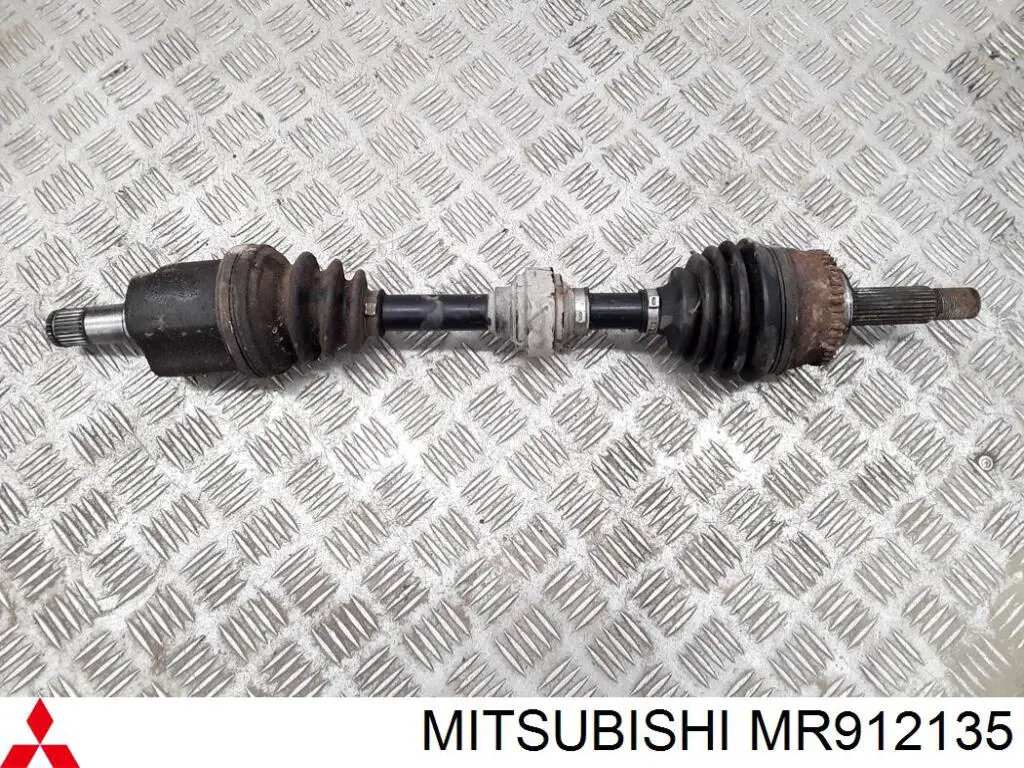 MR912135 Mitsubishi шрус зовнішній передній