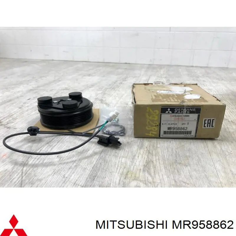 Муфта компресора кондиціонера Mitsubishi Outlander (CU) (Міцубісі Аутлендер)