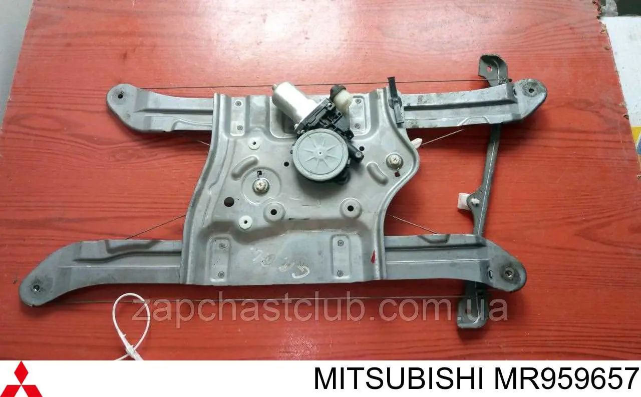 Купити Склопідйомник передньої лівої двері Mitsubishi Grandis  NAW