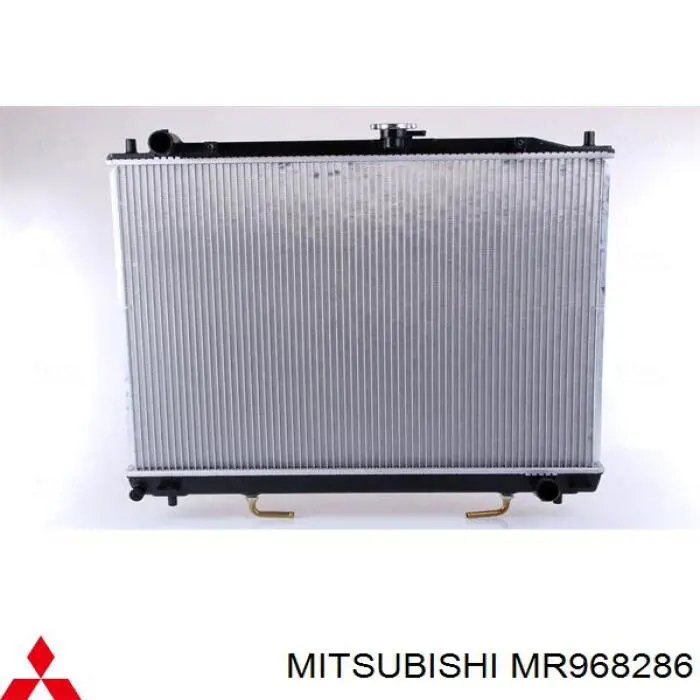 Купити MR968286 Mitsubishi Радіатор двигуна
