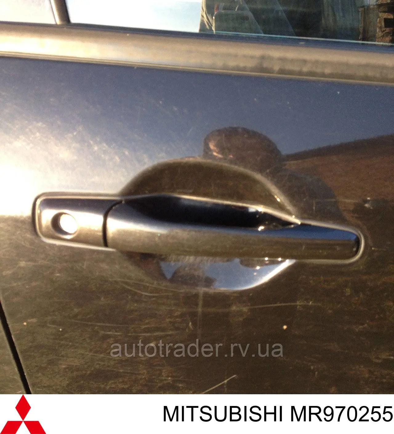 Ручка передньої двері зовнішня права Mitsubishi Outlander (CU) (Міцубісі Аутлендер)