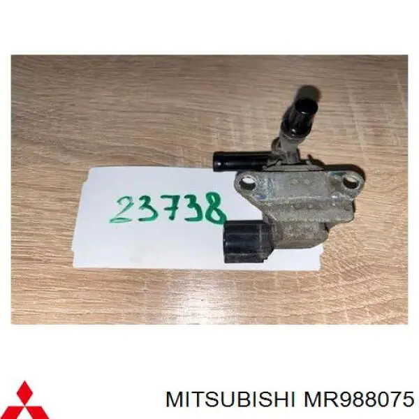 Клапан управления заслонкой впускного коллектора MITSUBISHI MR988075