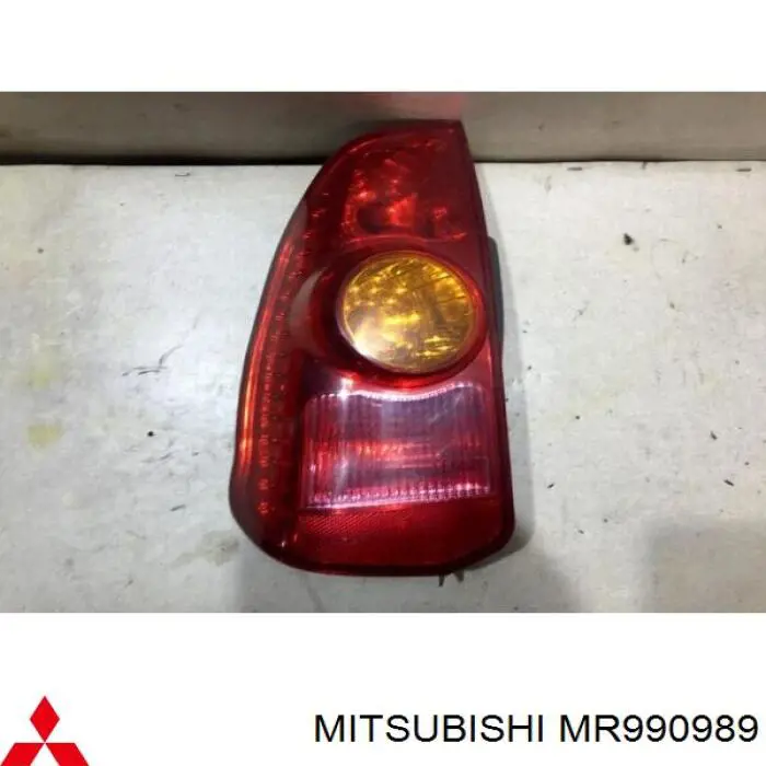 Ліхтар задній лівий Mitsubishi Space Star (DG0) (Міцубісі Спейс стар)