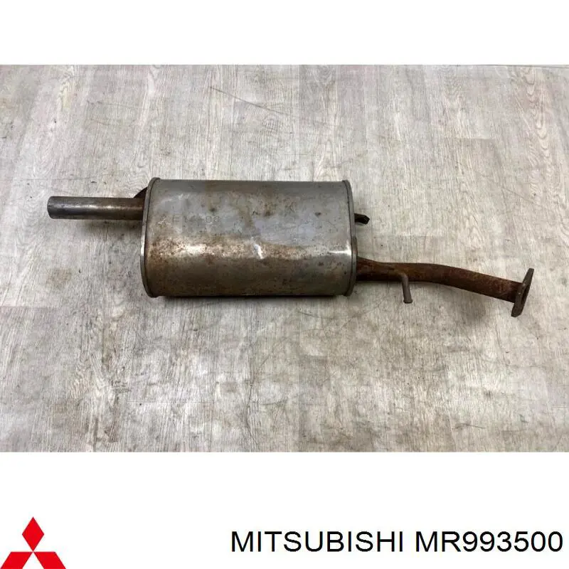 MR993500 Mitsubishi глушник, задня частина