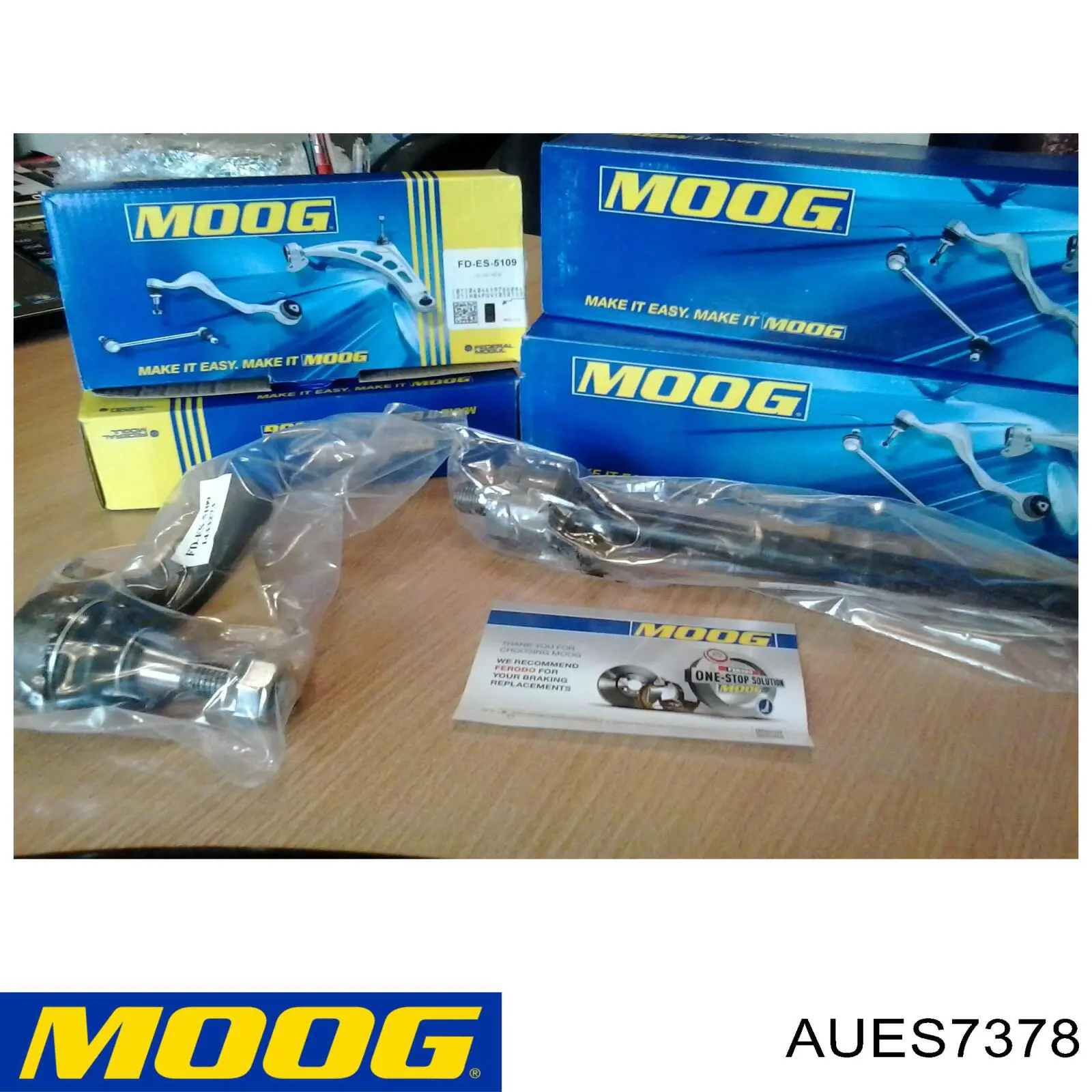 Купити AUES7378 Moog Рульовий наконечник