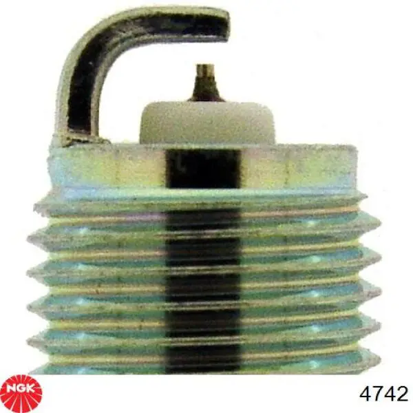 Свічки автомобільні NGK 4742 ціна, від 26.24 USD