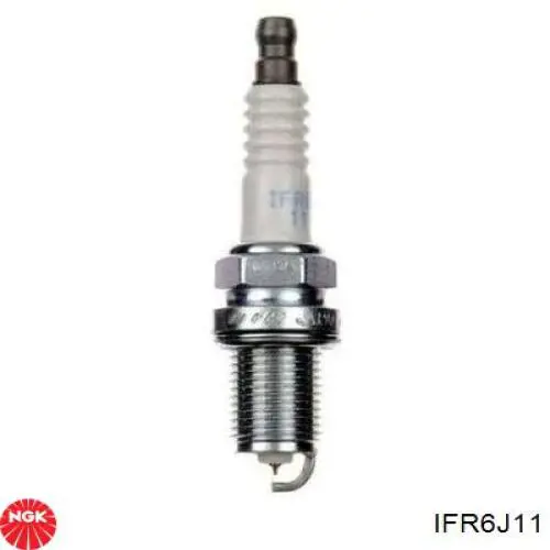 Свіча запалювання на Suzuki Jimny  FJ