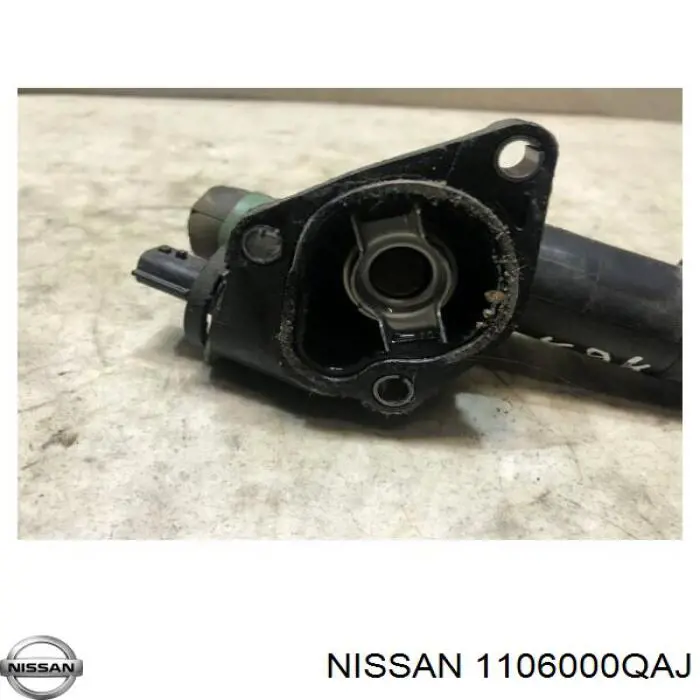 1106000QAJ Nissan термостат