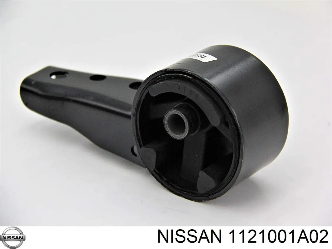 1121001A02 Nissan подушка (опора двигуна, права)