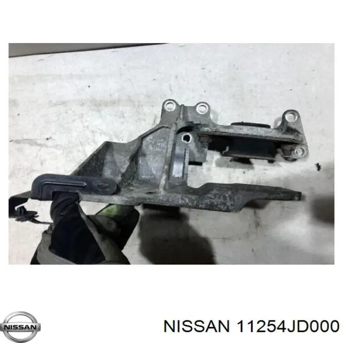 Кронштейн подушки (опори) двигуна, лівої 11254JD000 Nissan/Infiniti