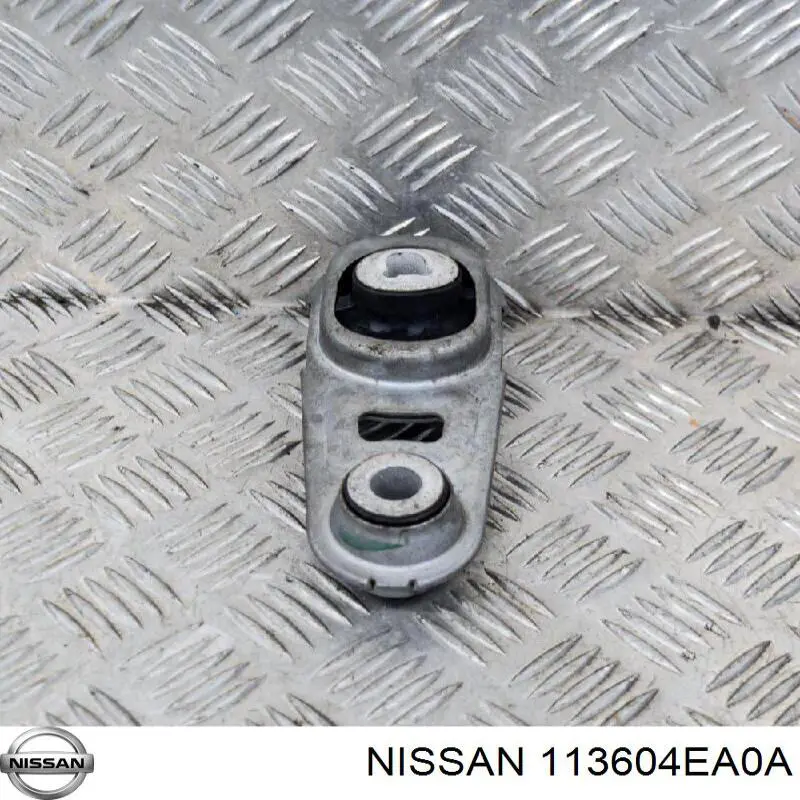 Подушка двигуна задня 113604EA0A Nissan/Infiniti
