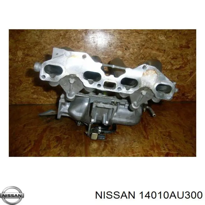 Колектор впускний верхній 14010AU300 Nissan/Infiniti