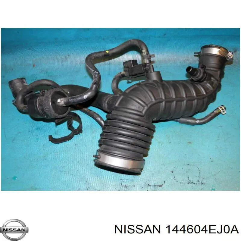 Шланг/патрубок интеркуллера Nissan/Infiniti 144604EJ0C ціна, від 154.63 USD