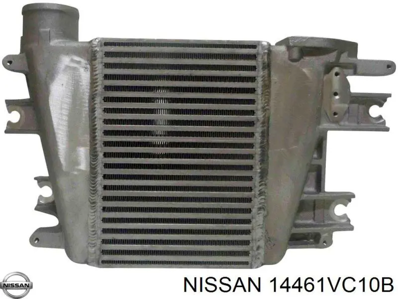 Радіатор интеркуллера 14461VC10B Nissan